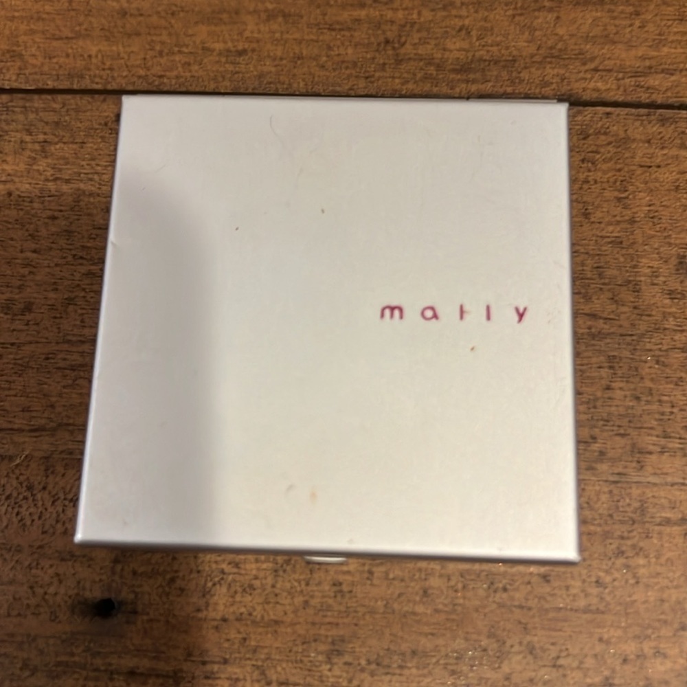 Mally Beauty cancellation concealer system eye light setting powder deeper - Picture 8 of 10